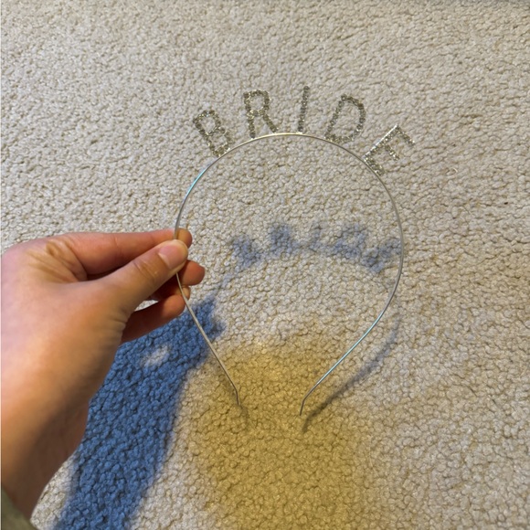 Cute BRIDE headband - Picture 2 of 4